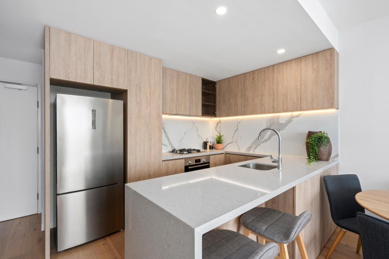 Broadbeach Casino Private Apartments - Gclr Gold Coast Bagian luar foto