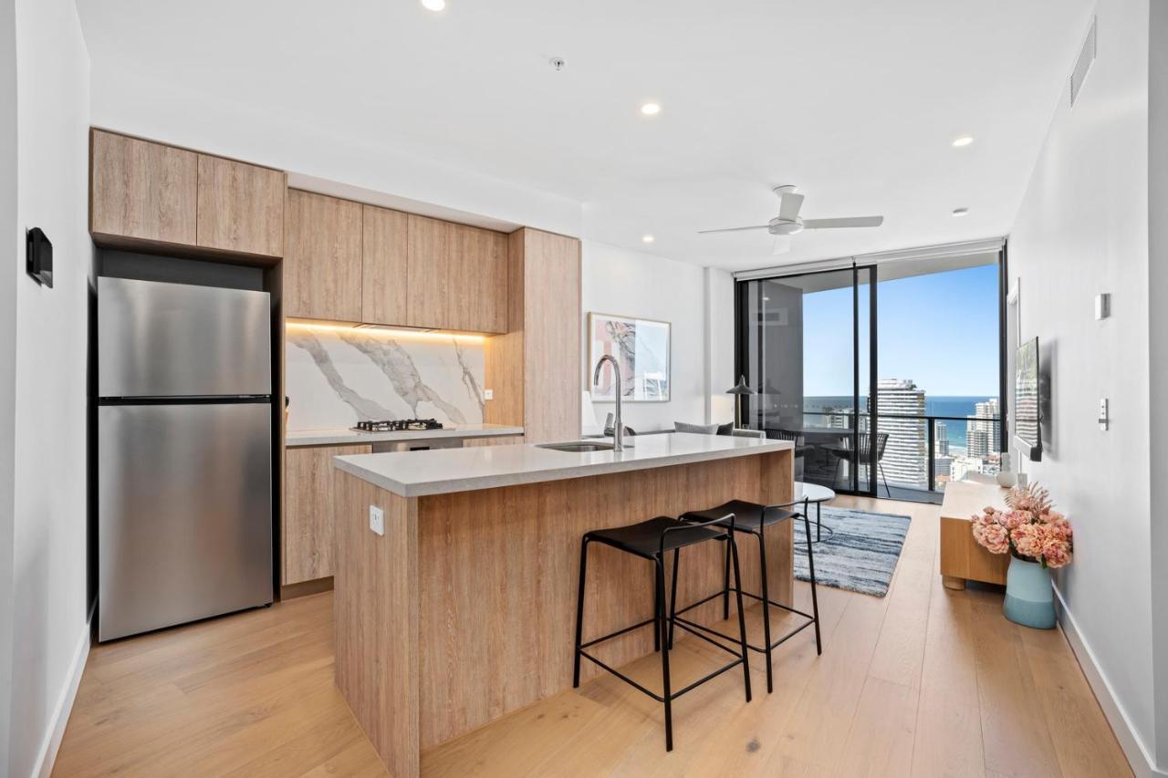 Broadbeach Casino Private Apartments - Gclr Gold Coast Bagian luar foto